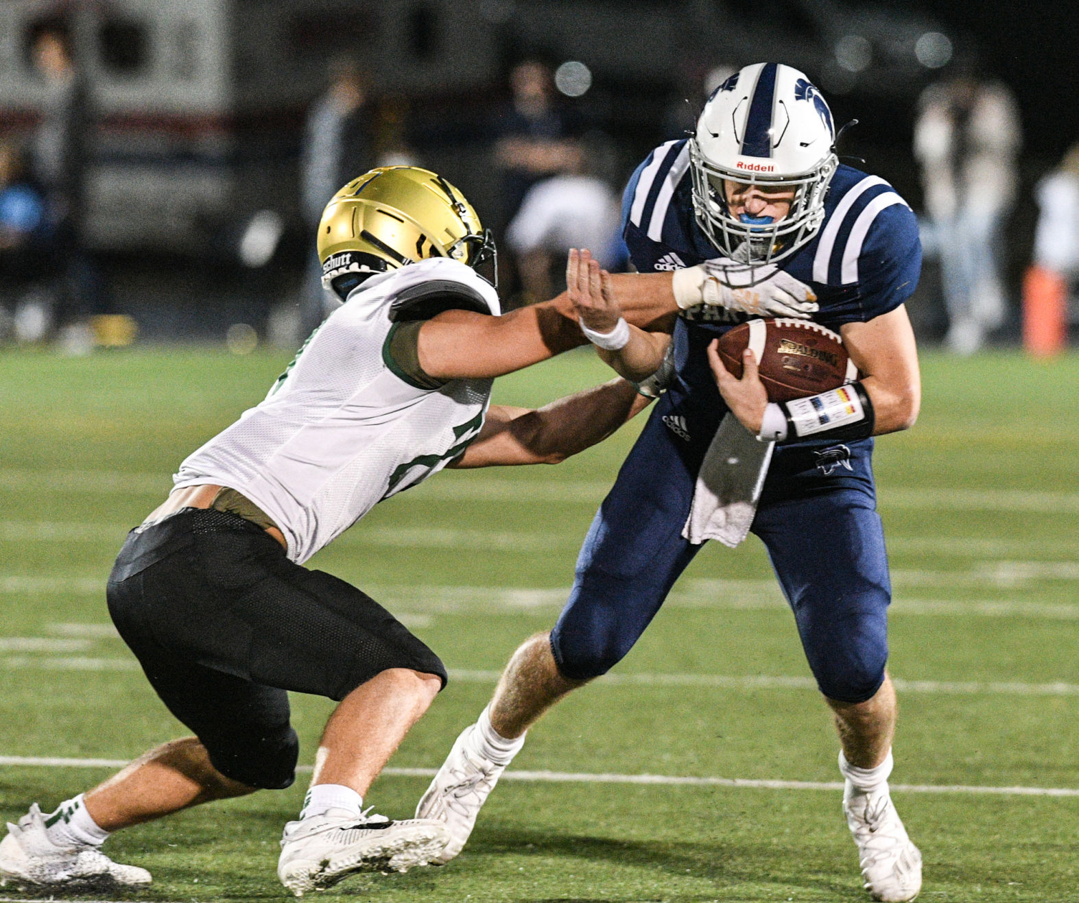 110620-qc-spt-icw-pv-football-017